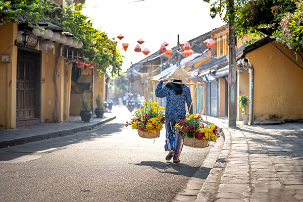 五行山或會安古城