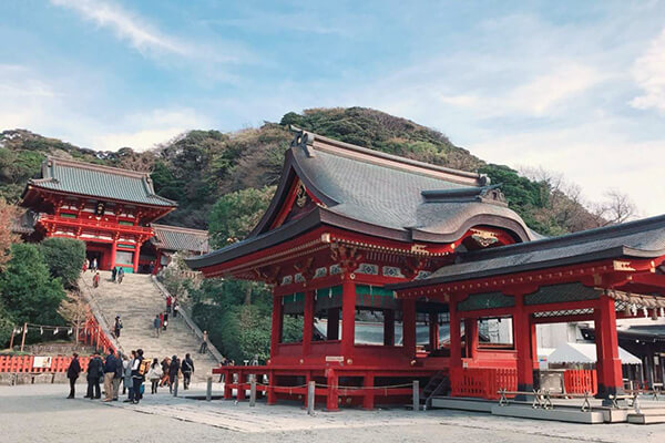 鶴岡八幡宮